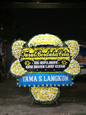 Papan Bunga Duka di Pematangsiantar